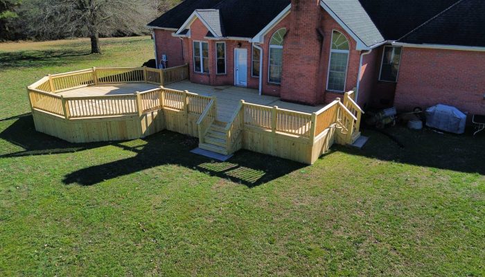 custom big deck builder chattanooga